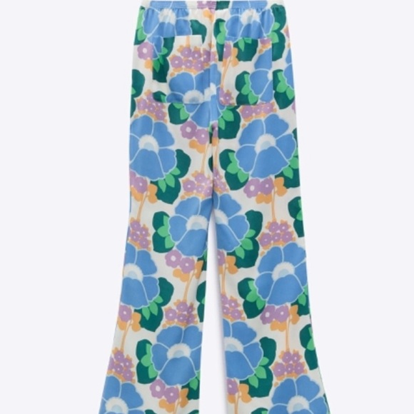 Zara women's printed pajama style wide leg pants - Picture 2 of 6